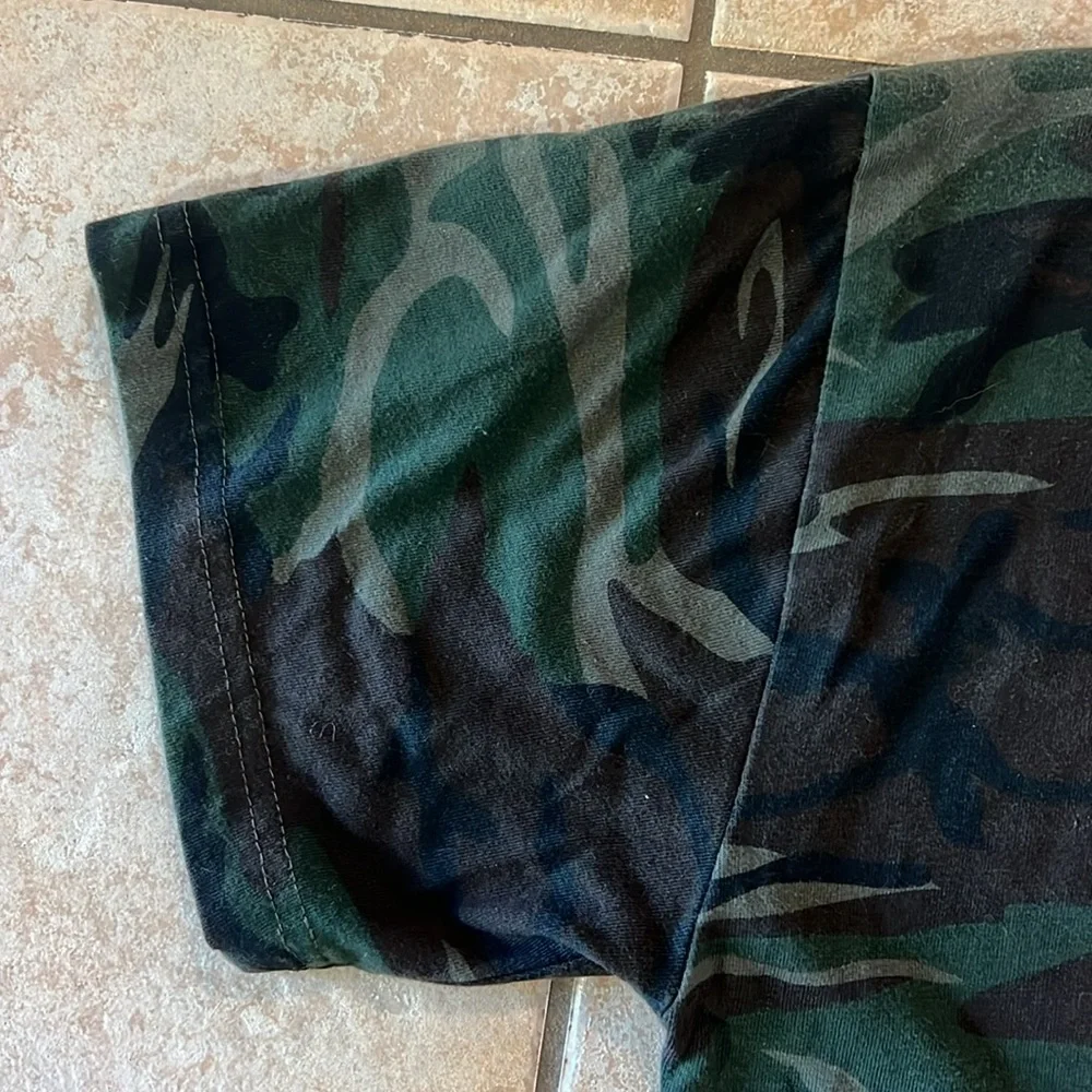 Vintage Fast California Camo Camouflage Boxy T-Shirt, Sz M/L‎